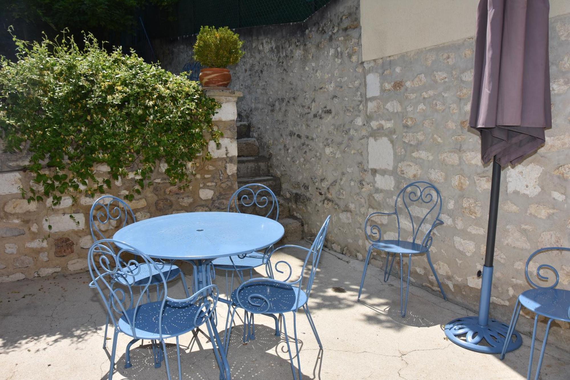 Les Volets Bleus Villa Provins Exteriör bild