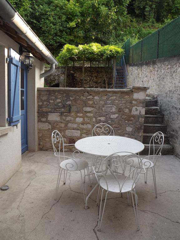 Les Volets Bleus Villa Provins Exteriör bild